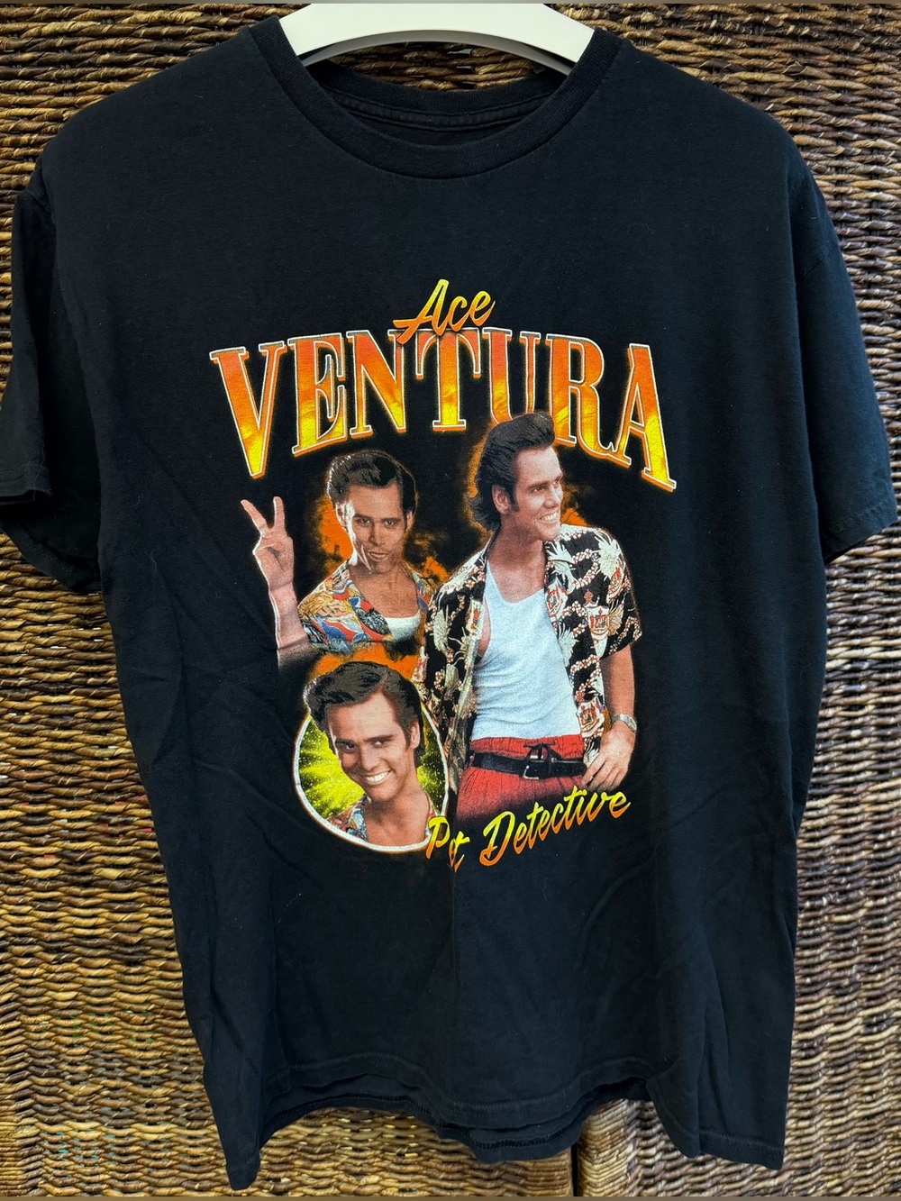 Ace Ventura Pet Detective - Men’s Black T Shirt- Large